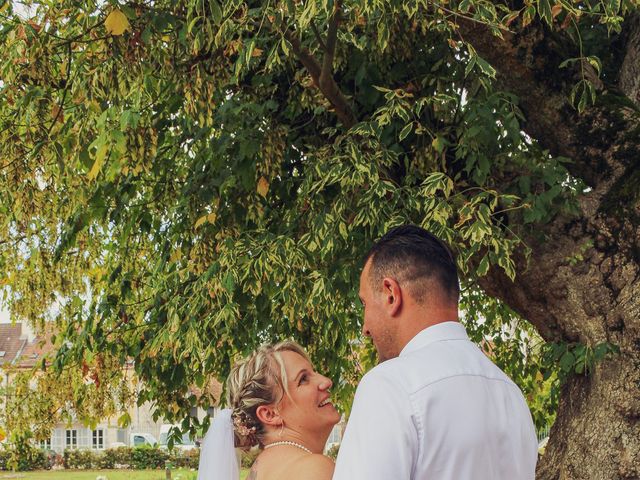 Le mariage de Michaël et Caroline à Tréclun, Côte d&apos;Or 42