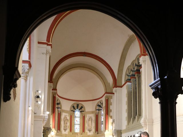 Le mariage de Julien et Sophie à Alès, Gard 15