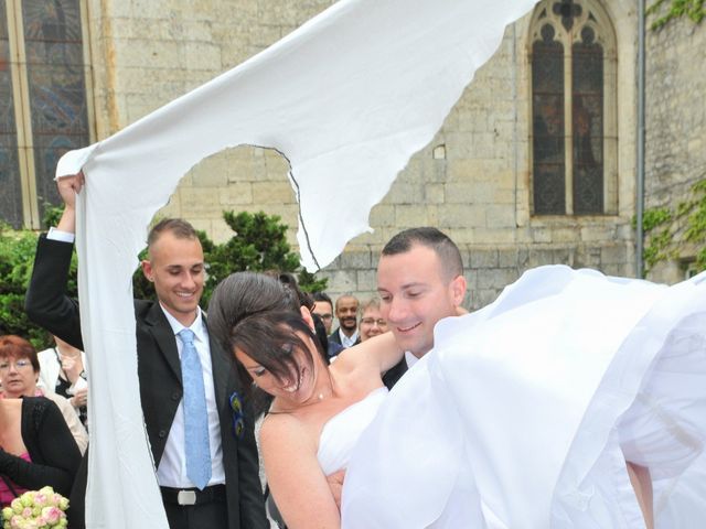 Le mariage de Jean et Elodie à Coulonges-sur-l&apos;Autize, Deux-Sèvres 24