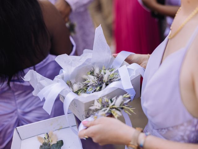 Le mariage de Bastien et Flora à Saint-André-de-Chalencon, Haute-Loire 27