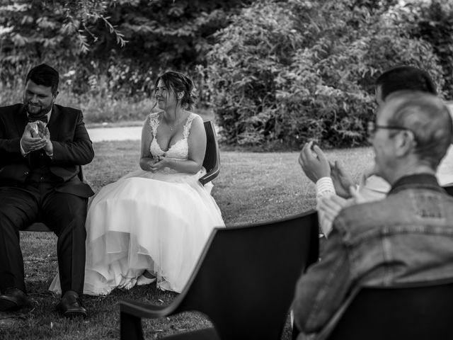 Le mariage de Jonathan et Kimberley à Steenvoorde, Nord 30