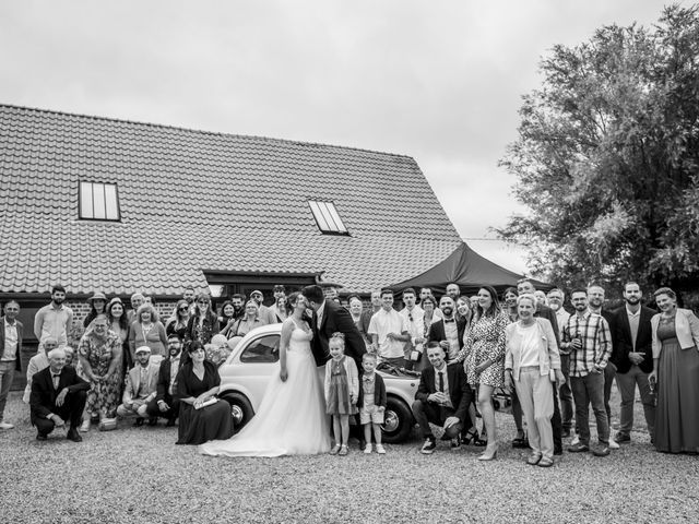 Le mariage de Jonathan et Kimberley à Steenvoorde, Nord 50