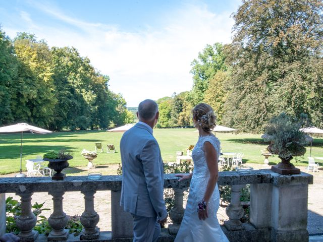 Le mariage de Alain et Valérie à Vesoul, Haute-Saône 4