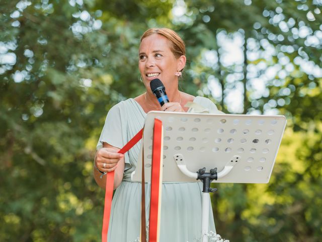 Le mariage de Romain et Marina à Podensac, Gironde 30