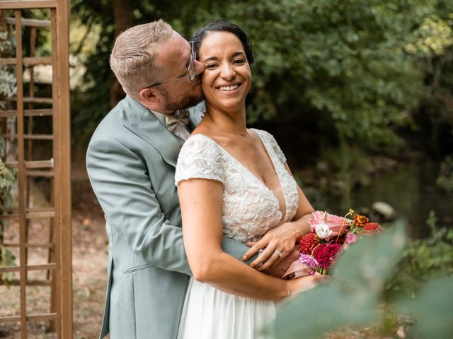 Le mariage de Romain et Marina à Podensac, Gironde 43