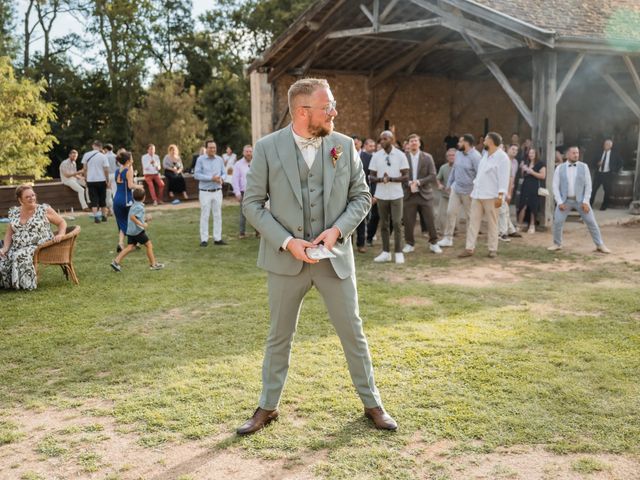 Le mariage de Romain et Marina à Podensac, Gironde 51