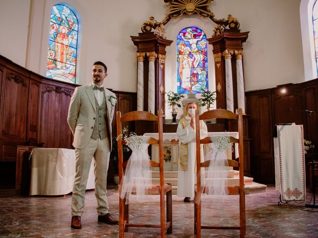 Le mariage de Valentin et Jennifer à Chooz, Ardennes 6