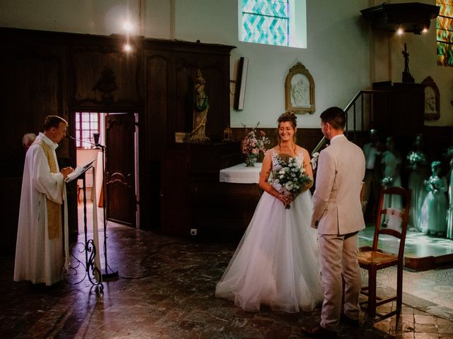 Le mariage de Valentin et Jennifer à Chooz, Ardennes 7