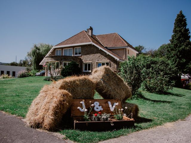 Le mariage de Valentin et Jennifer à Chooz, Ardennes 29