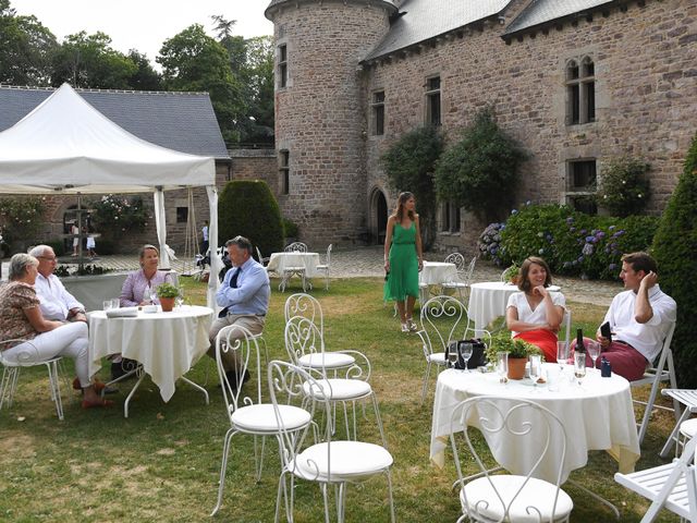 Le mariage de Emmanuel et Karine à Lanloup, Côtes d&apos;Armor 22