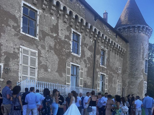 Le mariage de  Adrien et Coralie  à Rully, Saône et Loire 4