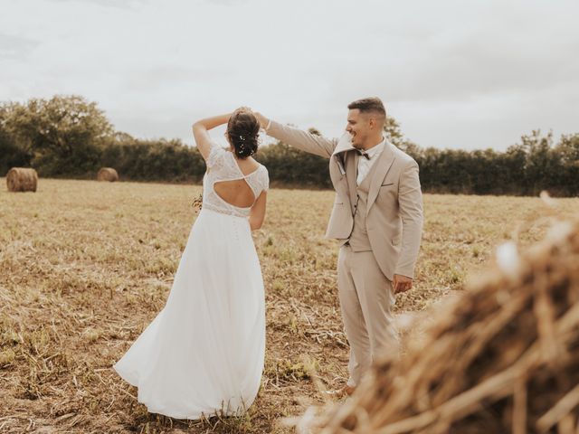 Le mariage de Téo et Manon à Château-d&apos;Olonne, Vendée 2