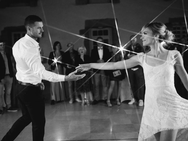 Le mariage de Cyril et Adèle à Arc-et-Senans, Doubs 33