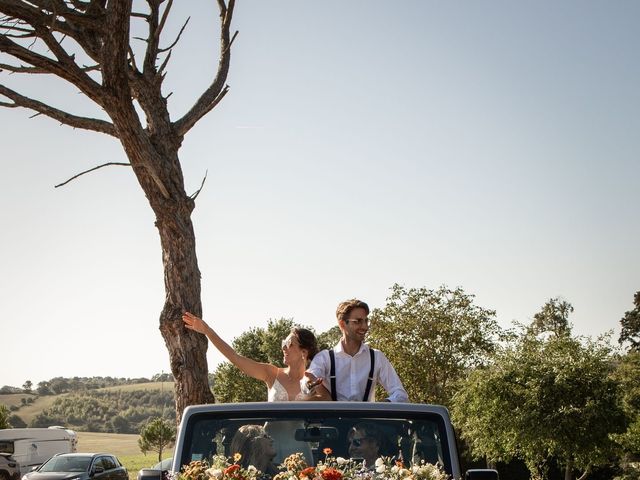 Le mariage de Typhaine et Olivier  à Toulouse, Haute-Garonne 15