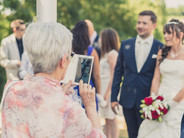 Le mariage de Florian et Sylviane à Montcarra, Isère 39