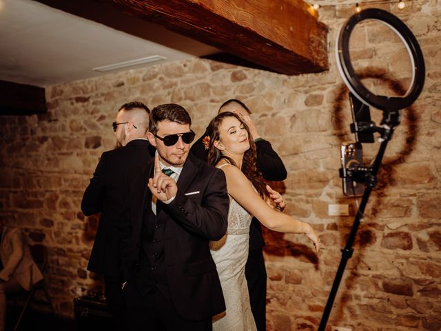 Le mariage de Max et Fanny à Savigny, Rhône 48