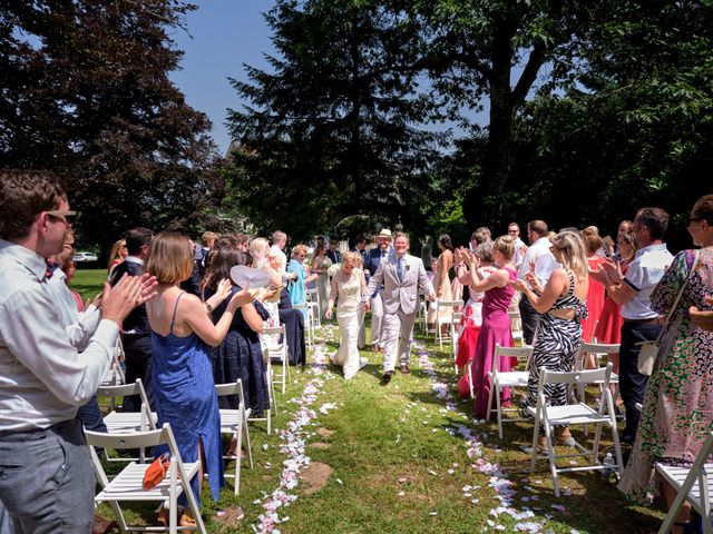 Le mariage de Hugues et Claire à Saint-Just, Ille et Vilaine 39