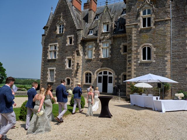 Le mariage de Hugues et Claire à Saint-Just, Ille et Vilaine 41