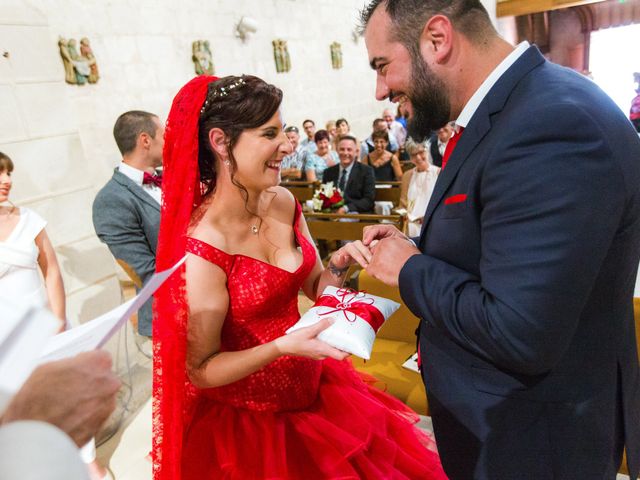 Le mariage de Mélanie et Benoit à Montbron, Charente 38