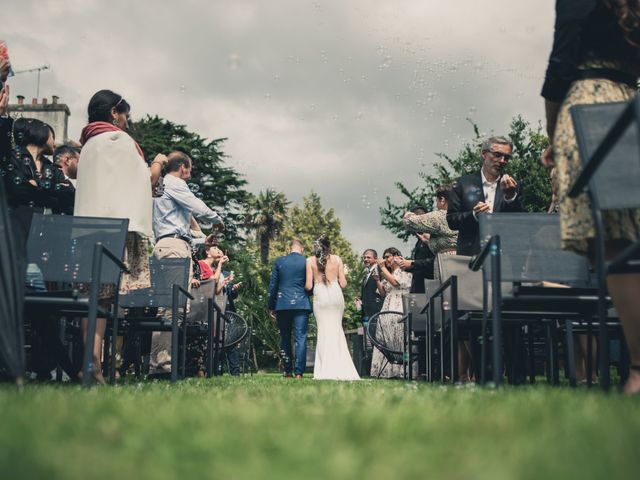 Le mariage de Clément et Emmanuelle à Concarneau, Finistère 29