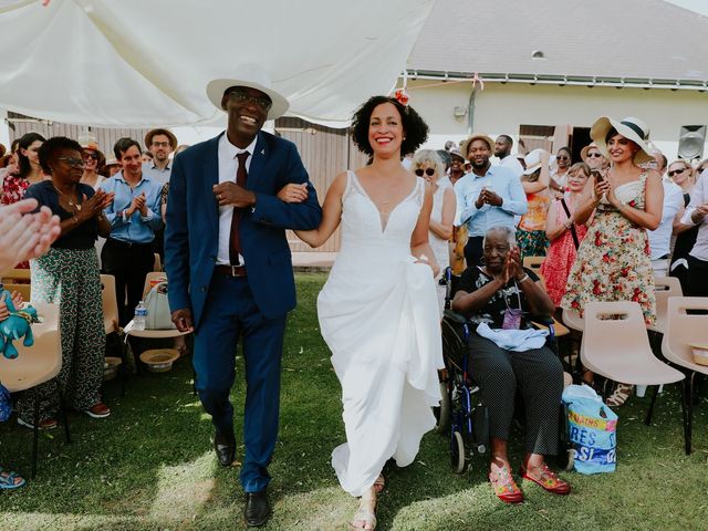 Le mariage de Noël et Sophie à Saint-Martin-le-Beau, Indre-et-Loire 31