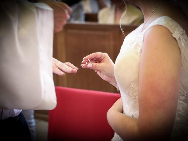 Le mariage de Damien et Célia à Sainneville, Seine-Maritime 37