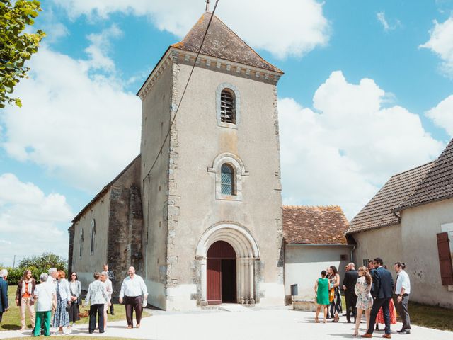 Le mariage de Frederick et Chloé à Buzançais, Indre 3