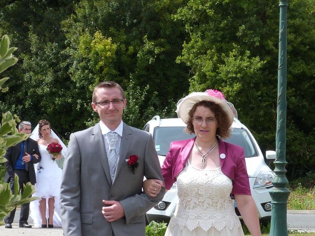 Le mariage de Lydie et Christophe à Bourgneuf, Charente Maritime 3