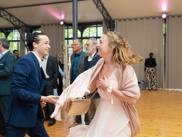 Le mariage de Thomas et Cassandre à Préaux-Bocage, Calvados 35