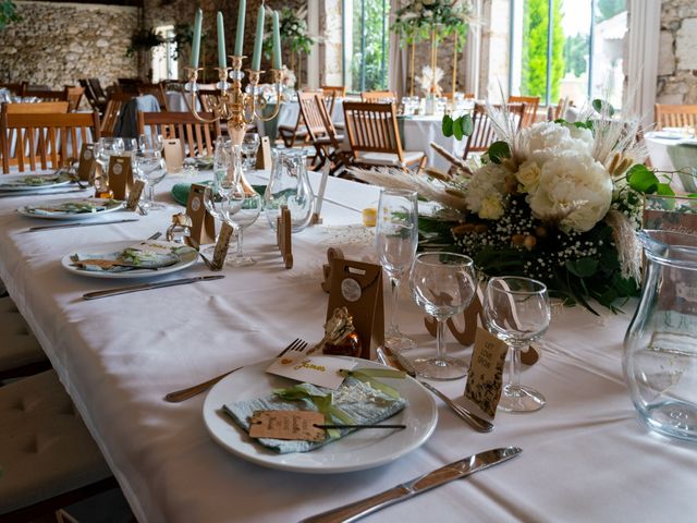 Le mariage de James et Béatrice à Buzet-sur-Baïse, Lot-et-Garonne 1