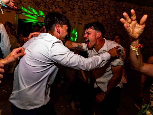 Le mariage de James et Béatrice à Buzet-sur-Baïse, Lot-et-Garonne 31