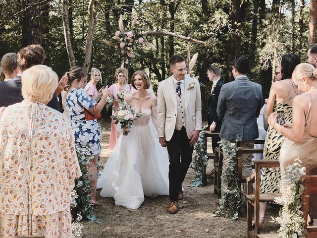 Le mariage de James et Lucy à Castres, Tarn 3