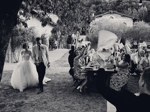 Le mariage de James et Lucy à Castres, Tarn 13