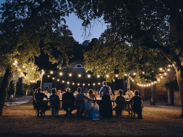 Le mariage de James et Lucy à Castres, Tarn 14