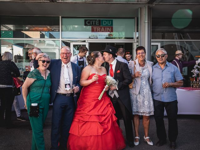 Le mariage de Lionel et Chloé à Tagsdorf, Haut Rhin 10