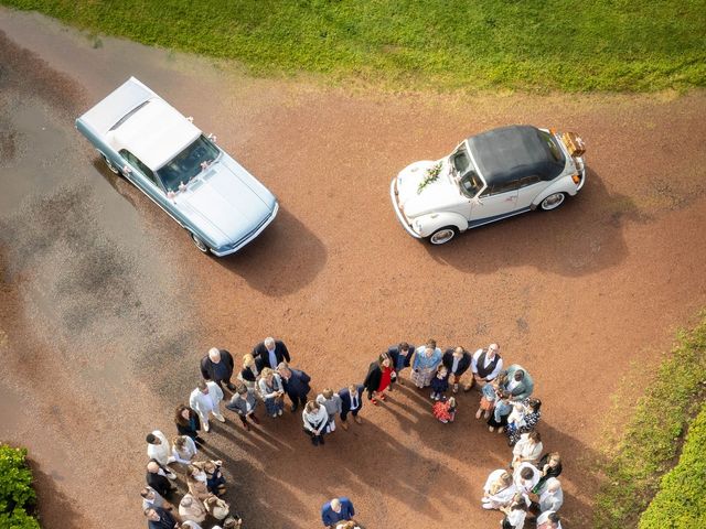 Le mariage de Ludovic et Marion à Vouillé, Vienne 3