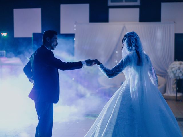 Le mariage de Fayez et Lina à Reims, Marne 23