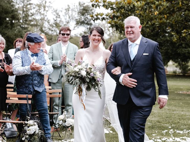 Le mariage de Adrien et Amy à Crazannes, Charente Maritime 20