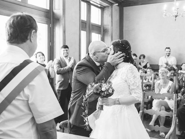 Le mariage de Nico et Emilie à Vernoux-en-Vivarais, Ardèche 25