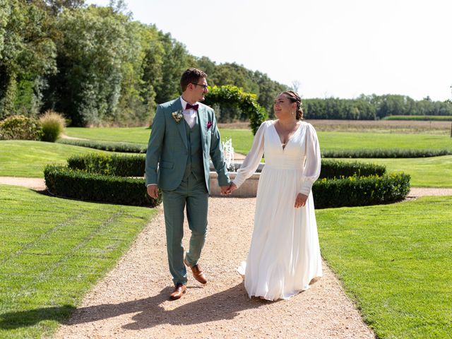 Le mariage de Thomas et Géraldine à Ambronay, Ain 29