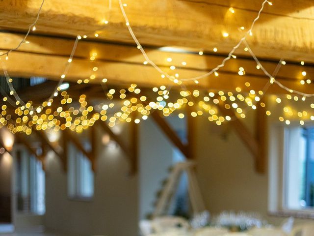 Le mariage de Thomas et Géraldine à Ambronay, Ain 47