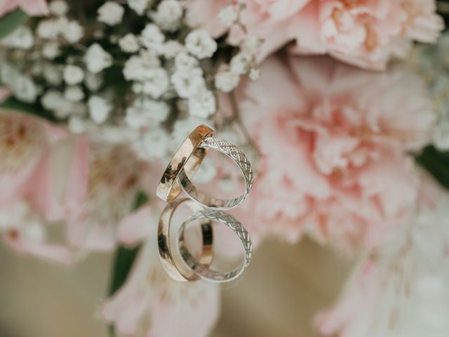 Le mariage de Virgilio et Mélanie à Beychac-et-Caillau, Gironde 16