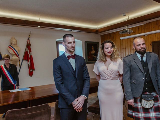 Le mariage de Eloise et Nicolas à Le Reposoir, Haute-Savoie 12