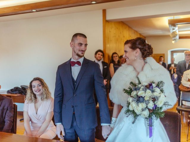 Le mariage de Eloise et Nicolas à Le Reposoir, Haute-Savoie 16