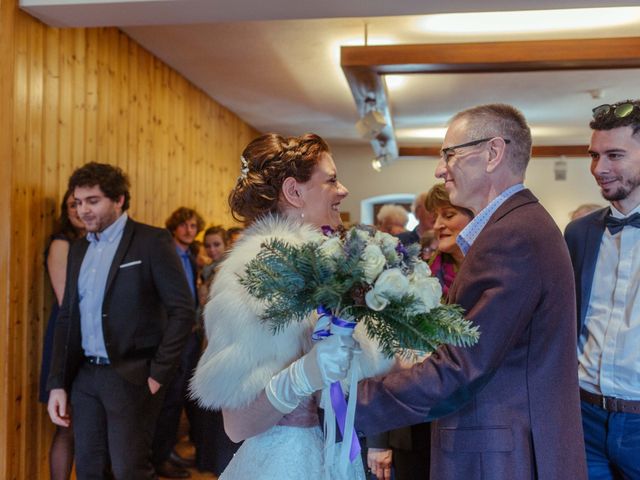 Le mariage de Eloise et Nicolas à Le Reposoir, Haute-Savoie 22