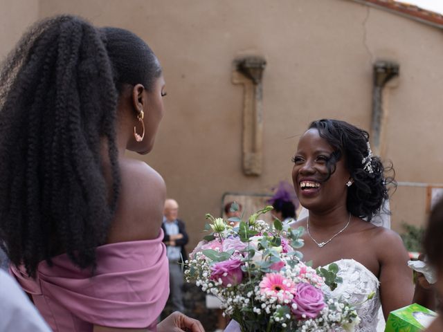 Le mariage de Richard et Regina à Lusignan, Vienne 16