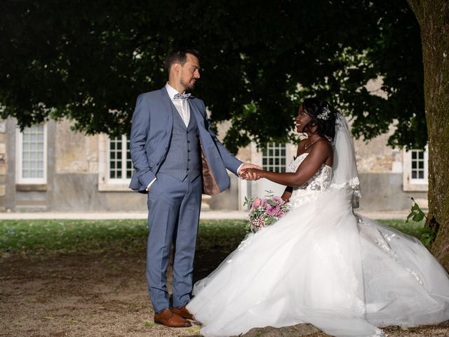 Le mariage de Richard et Regina à Lusignan, Vienne 17