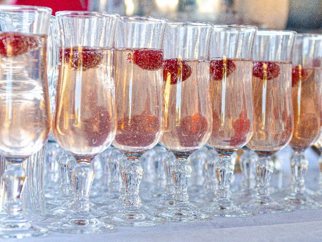 Le mariage de Fabrice et Élodie à Saint-Alban-sur-Limagnole, Lozère 5