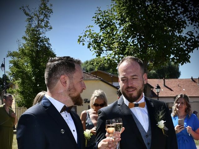 Le mariage de Sylain et Jonathan à Niderviller, Moselle 25
