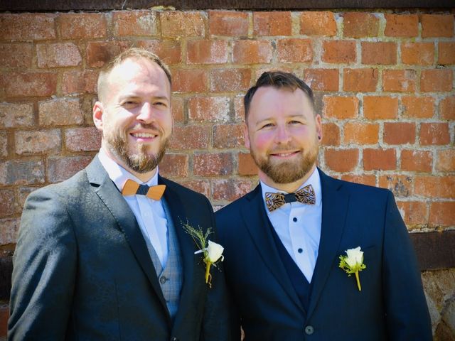Le mariage de Sylain et Jonathan à Niderviller, Moselle 31